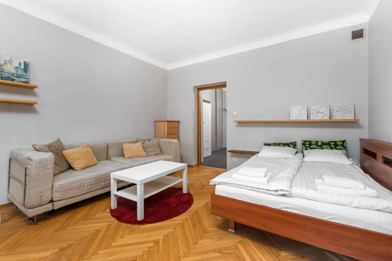 Chmielna 2 By Homeprime Warsaw Apartment