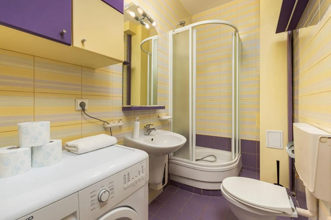 Chmielna 2 By Homeprime Warsaw Poland