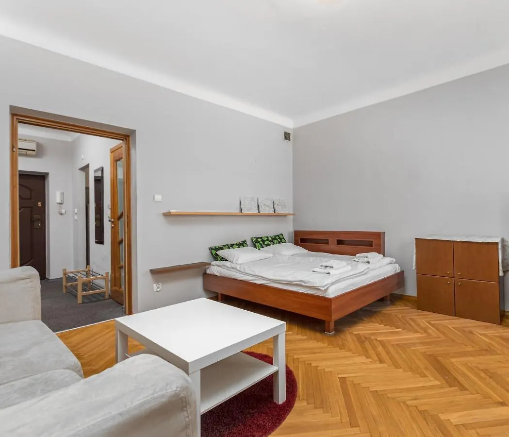Chmielna 2 By Homeprime Warsaw